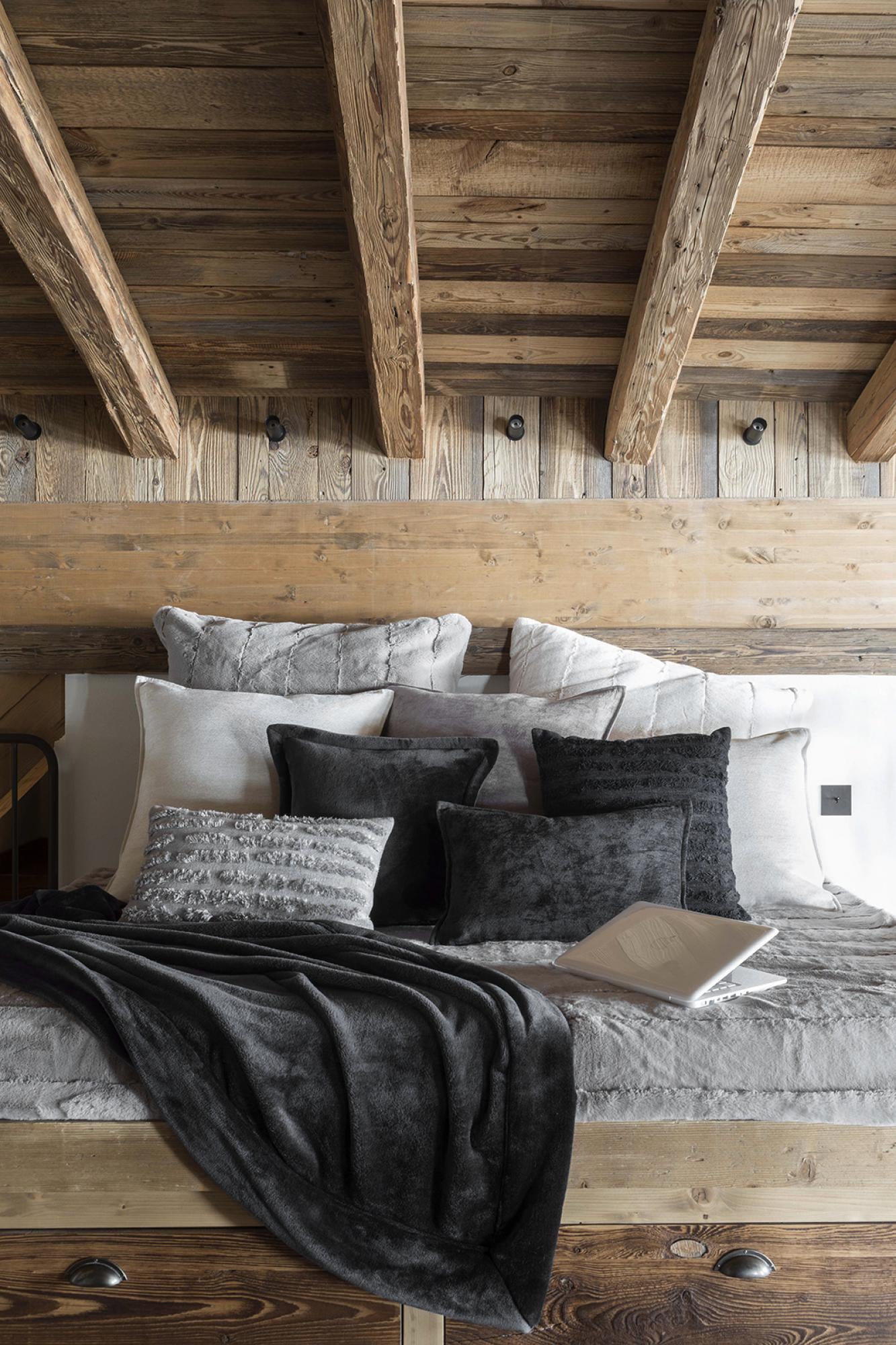 https://www.maisonvivaraise.com/phototheque/hd/5725075000_PS4.jpg
