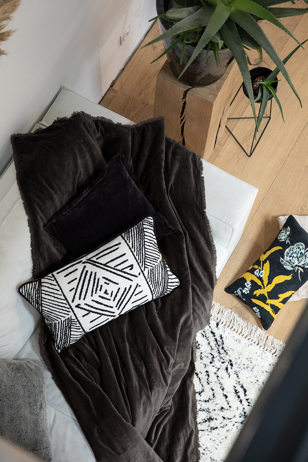 https://www.maisonvivaraise.com/phototheque/hd/5749075000_PS2.jpg